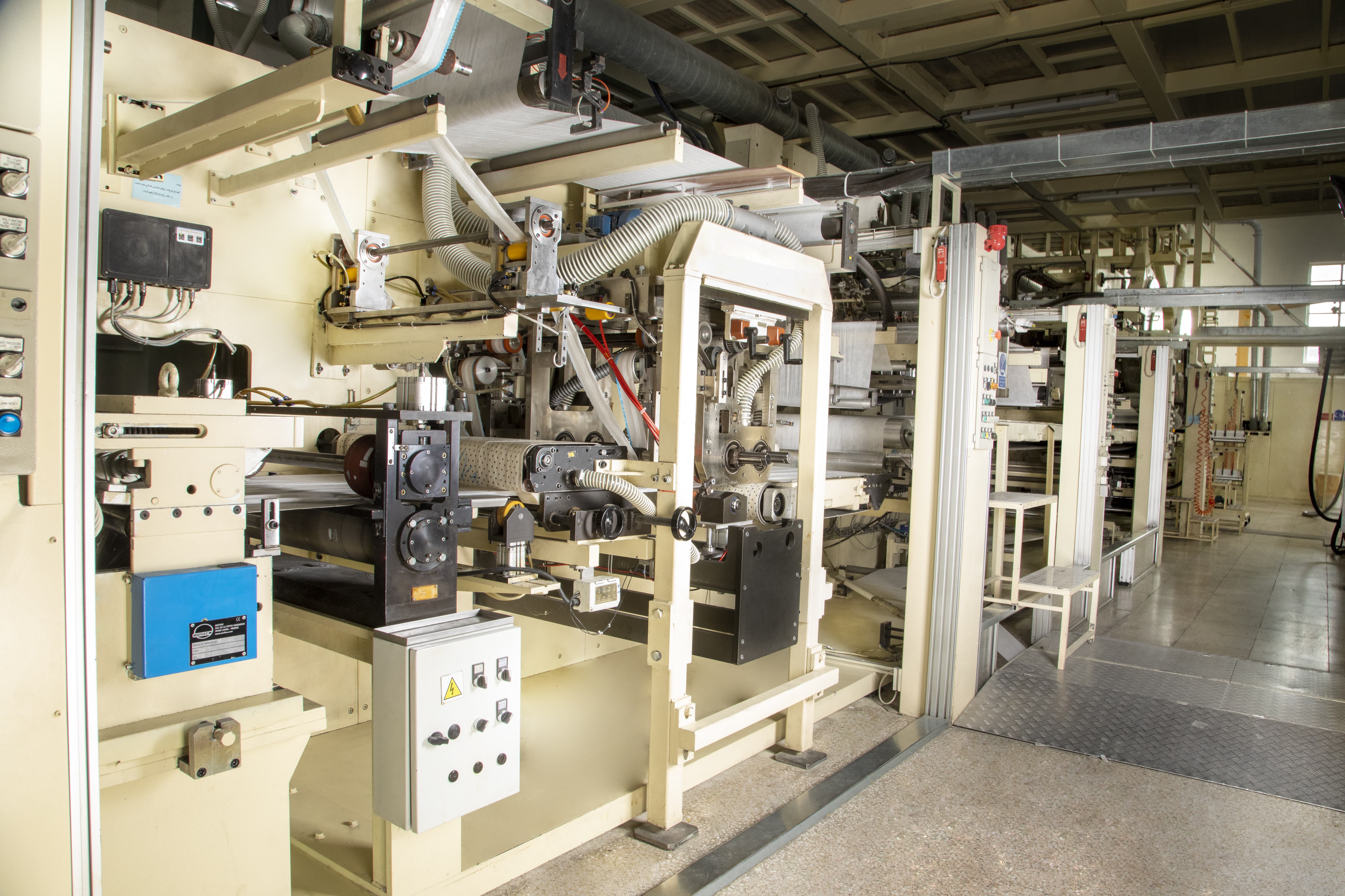 Jahan Saderat Machine Company produces all kinds of industrial machines in different categories along with specialized d